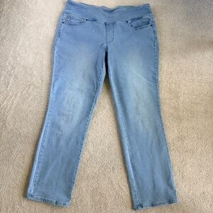 Belle by Kim Gravel Jeans 12P straight Leg Pull on 26” inseam Soft